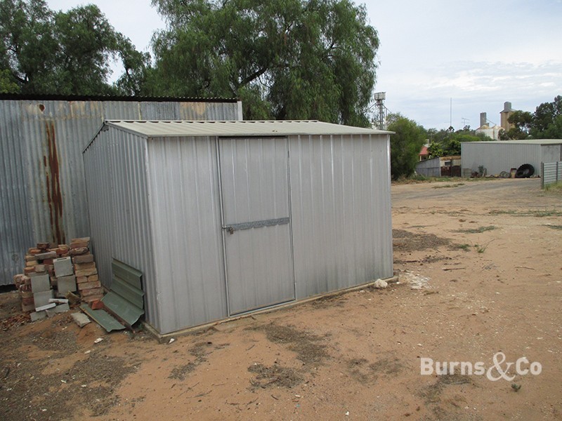 10 Mitchell Street, Ouyen VIC 3490