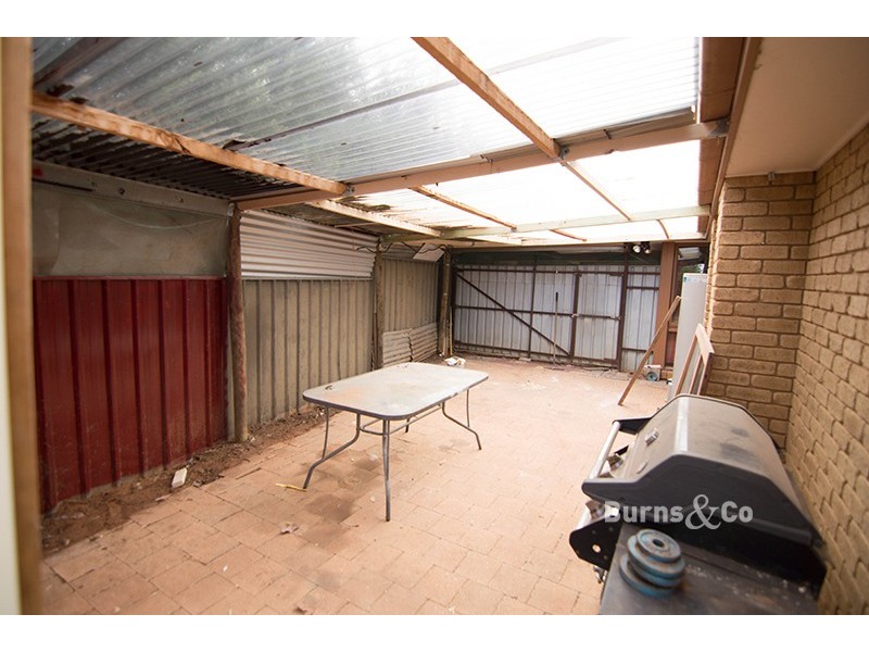 8 Crane Drive, Buronga NSW 2739