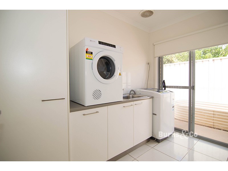 16 Wisteria Way, Mildura VIC 3500