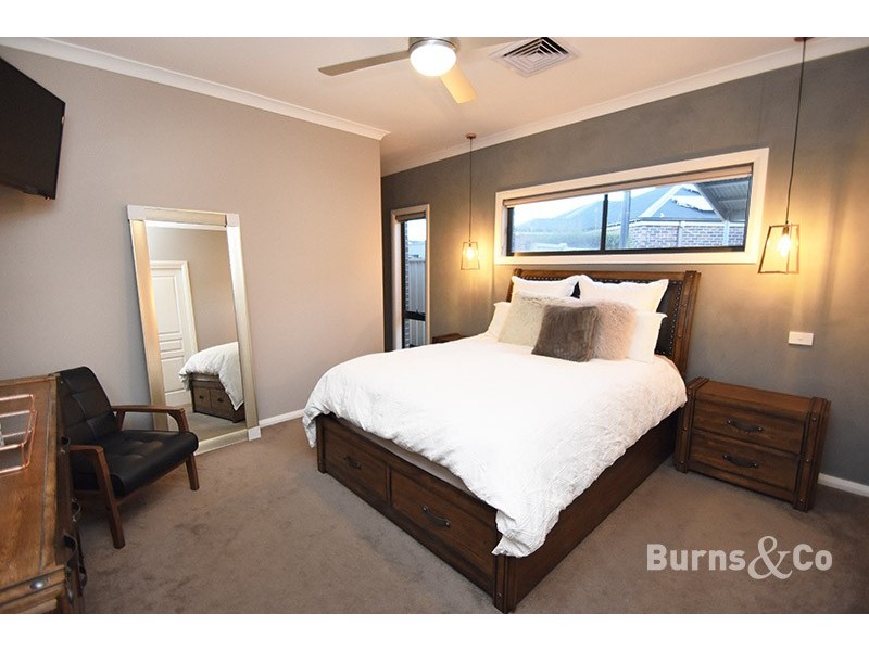 7 Oxley Court, Mildura VIC 3500