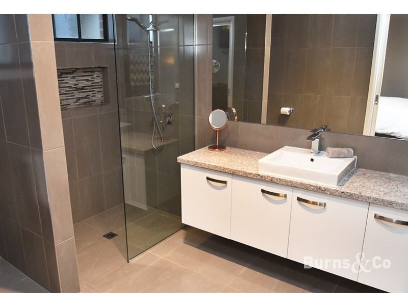 7 Oxley Court, Mildura VIC 3500