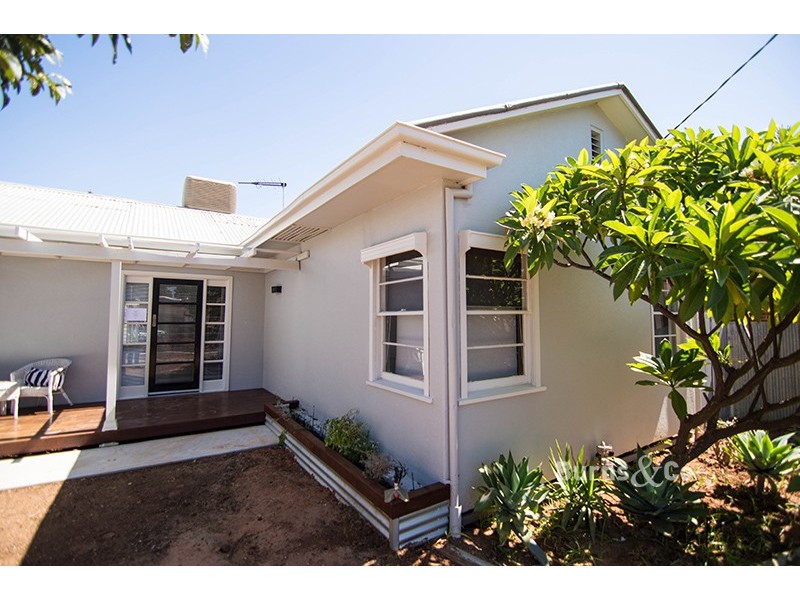 121 Pasadena Grove, Mildura VIC 3500