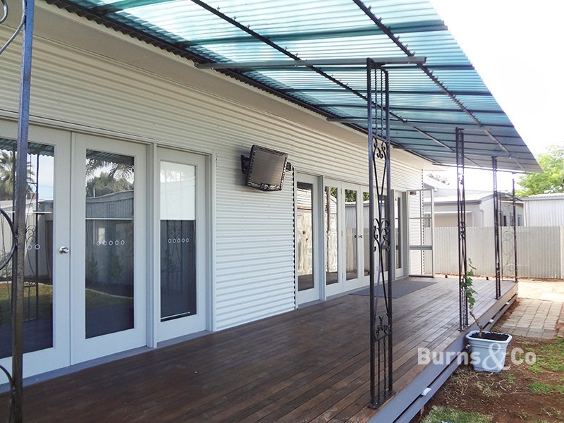 121 Pasadena Grove, Mildura VIC 3500