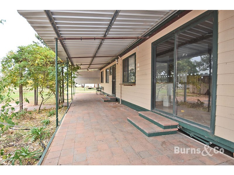 352 Paschendale Avenue, Merbein VIC 3505