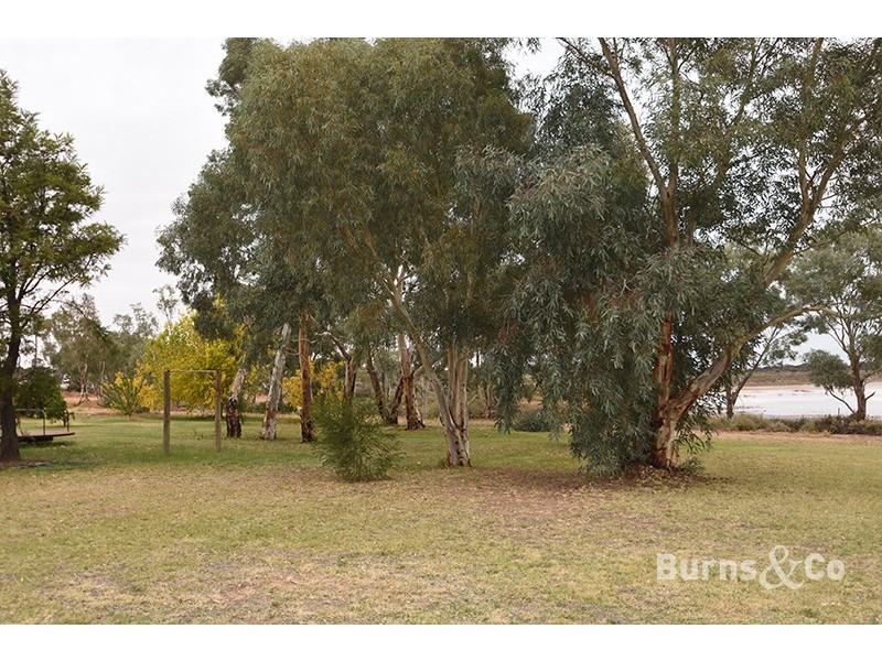 352 Paschendale Avenue, Merbein VIC 3505