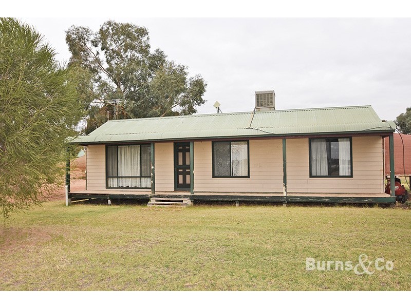 352 Paschendale Avenue, Merbein VIC 3505