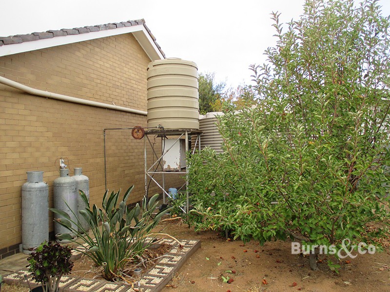 2 Anderson Avenue, Berriwillock VIC 3531