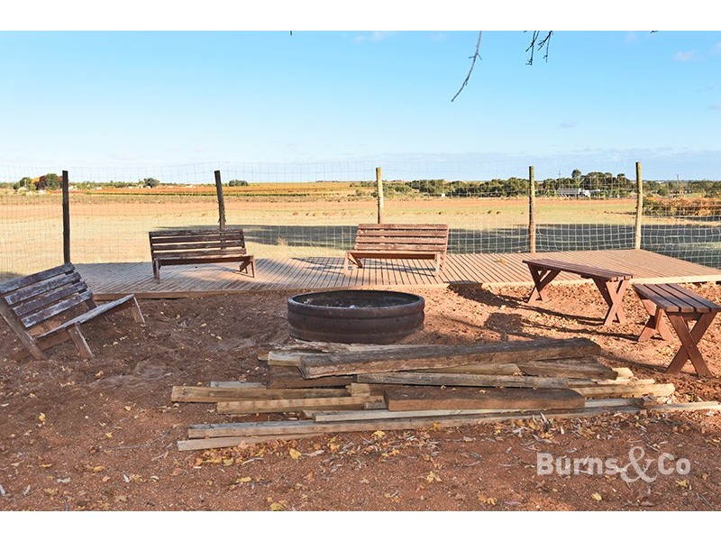 1033 Paschendale Avenue, Merbein South VIC 3505