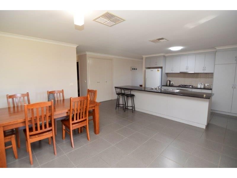16 Mirage Drive, Mildura VIC 3500