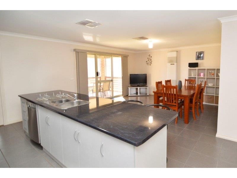 16 Mirage Drive, Mildura VIC 3500