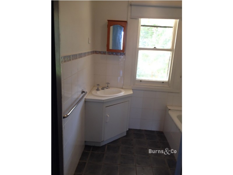 23 Railway Terrace, Ouyen VIC 3490