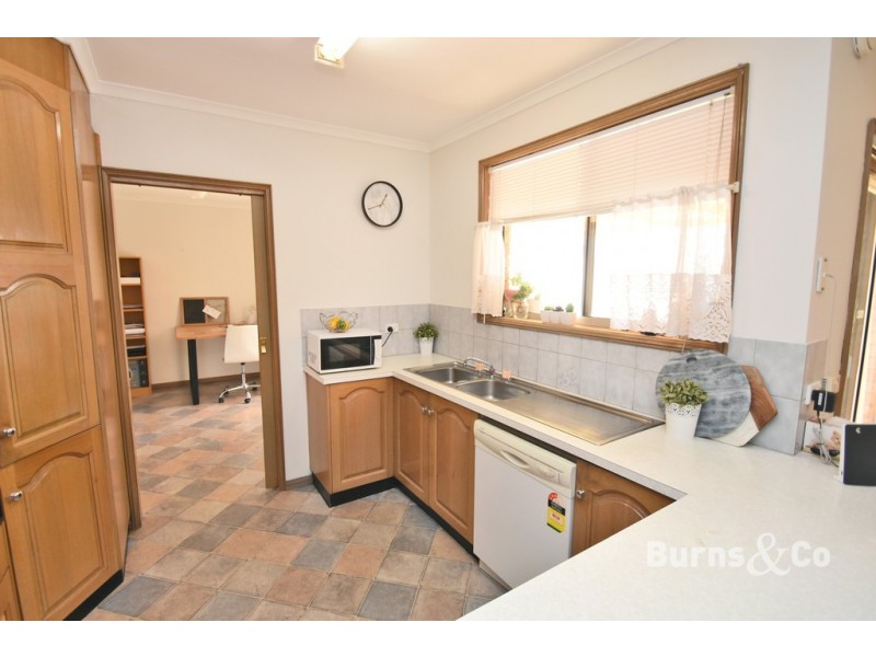 17 McKay Place, Mildura VIC 3500