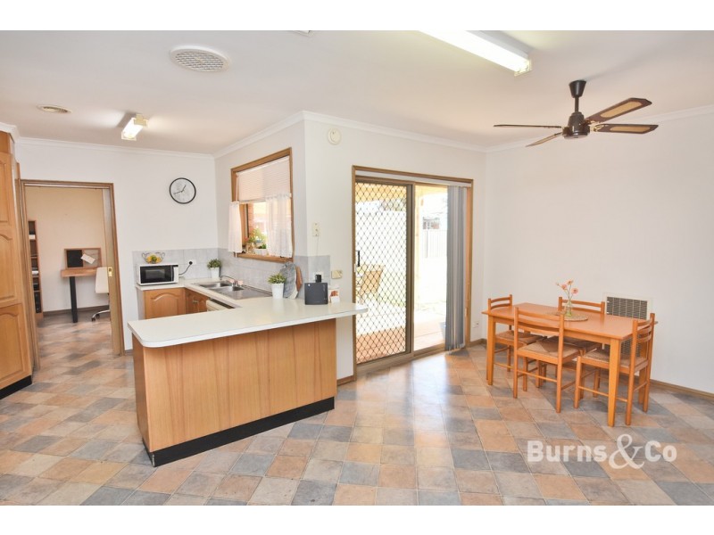 17 McKay Place, Mildura VIC 3500