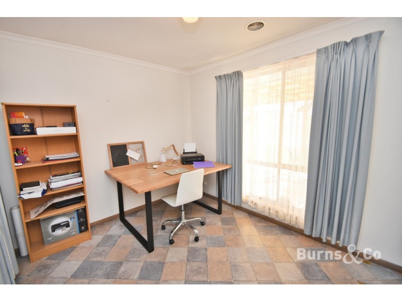 17 McKay Place, Mildura VIC 3500