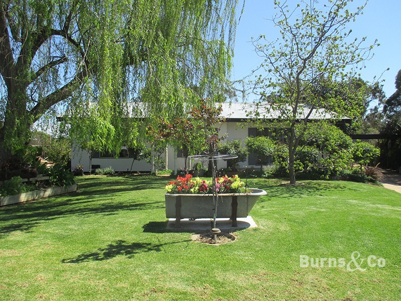 32 Richardson Street, Walpeup VIC 3507