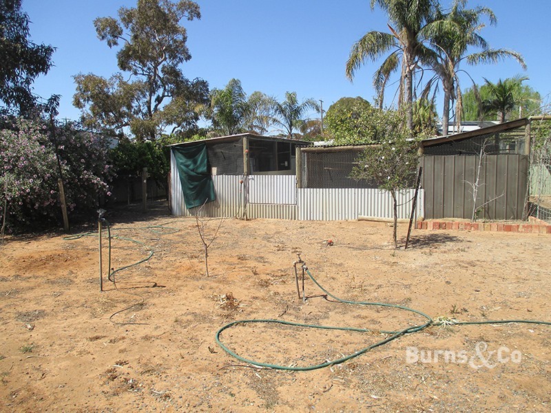 32 Richardson Street, Walpeup VIC 3507