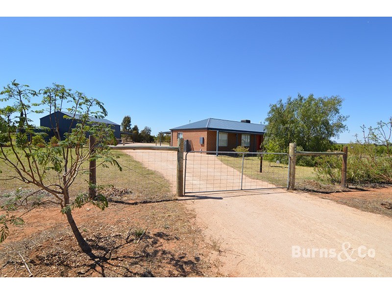 389 Boomerang Avenue, Cardross VIC 3496