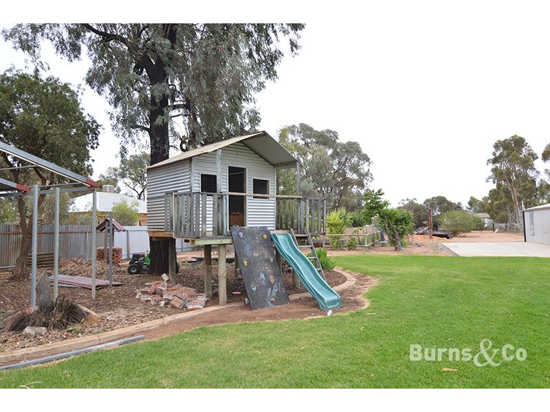 20 Weaver Lane, Merbein West VIC 3505