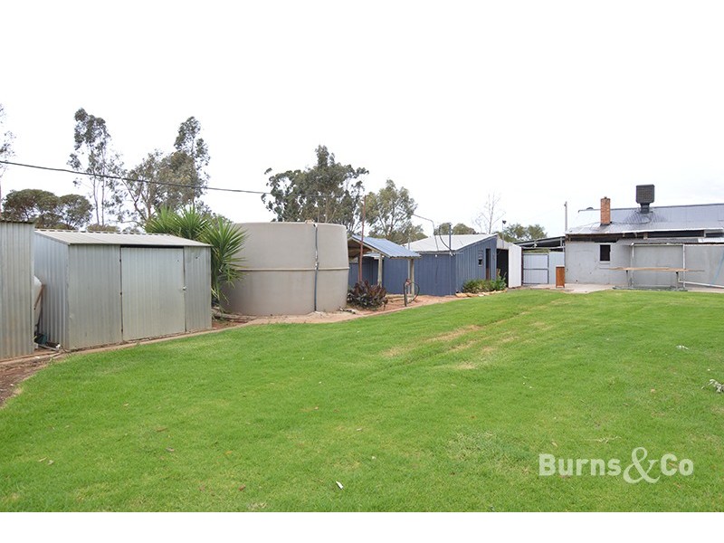 20 Weaver Lane, Merbein West VIC 3505