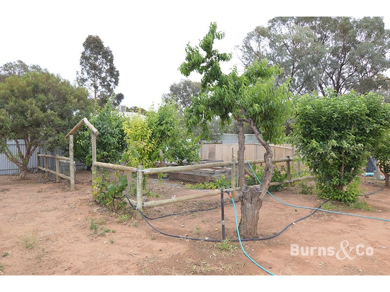 20 Weaver Lane, Merbein West VIC 3505