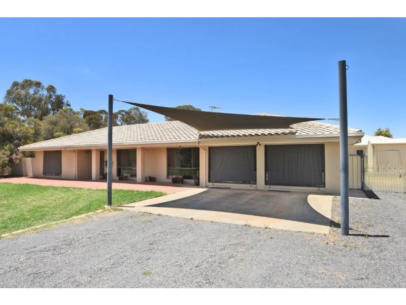 82-84 Flora Avenue, Mildura VIC 3500