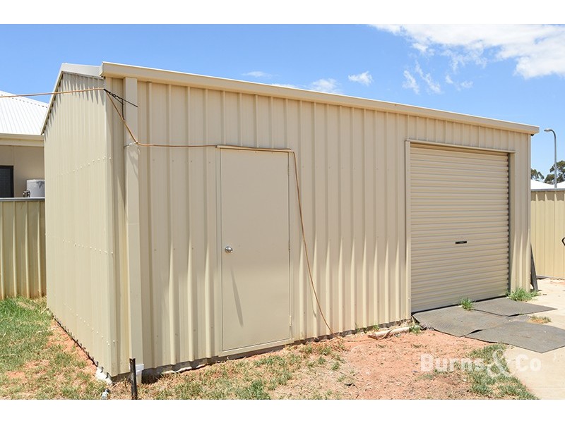 82-84 Flora Avenue, Mildura VIC 3500