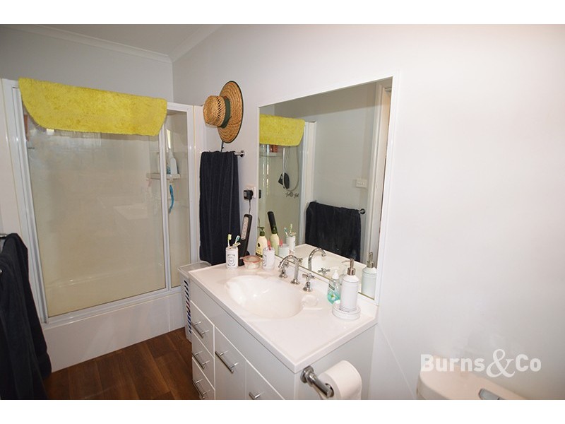 17 Sculthorpe Road, Nangiloc VIC 3494