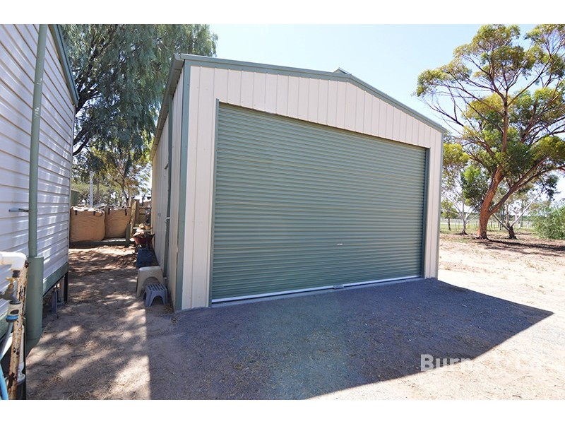 17 Sculthorpe Road, Nangiloc VIC 3494