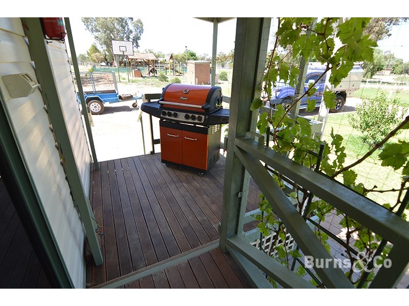 17 Sculthorpe Road, Nangiloc VIC 3494