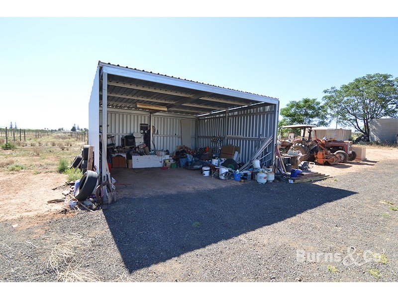 123 Honour Avenue, Merbein VIC 3505