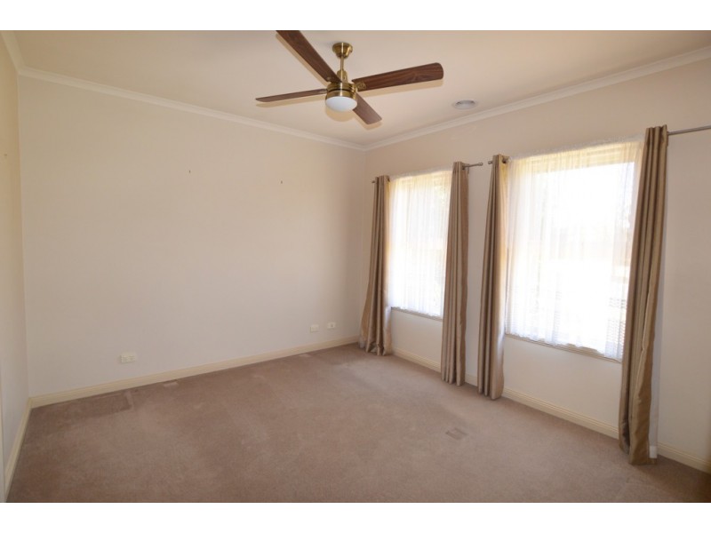 4 Marziano Drive, Mildura VIC 3500
