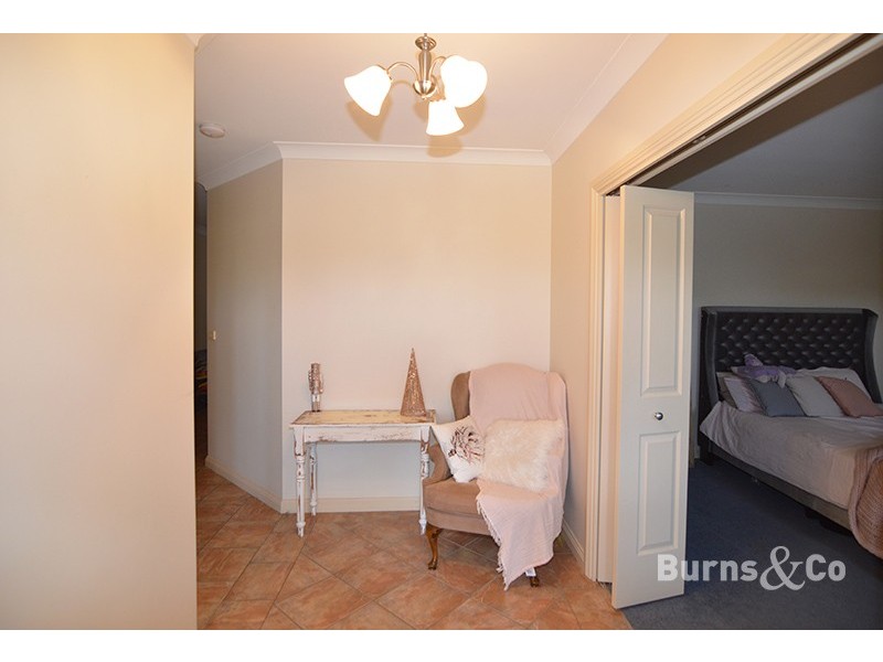 1 Lauren Close, Gol Gol NSW 2738