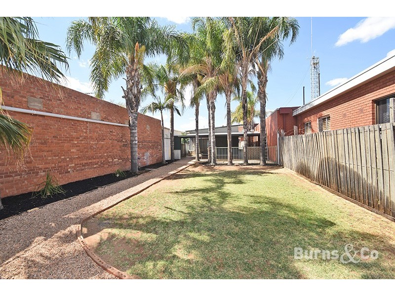 77 Ilex Street, Red Cliffs VIC 3496