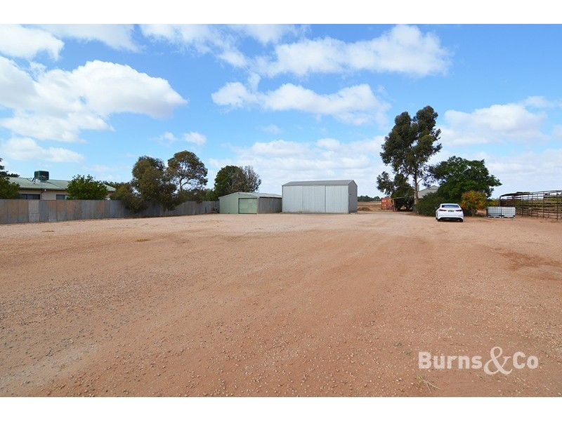 151 Mena Road, Birdwoodton VIC 3505