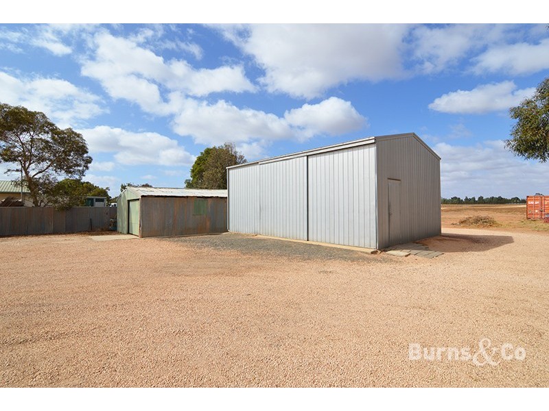 151 Mena Road, Birdwoodton VIC 3505