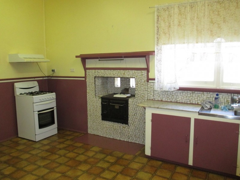 23 Farrell Street, Ouyen VIC 3490