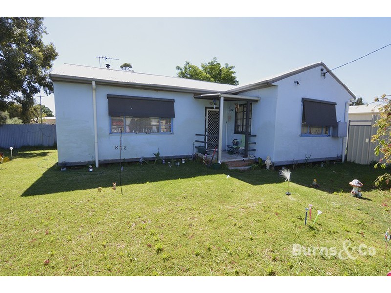 11 Neilpo Street, Dareton NSW 2717