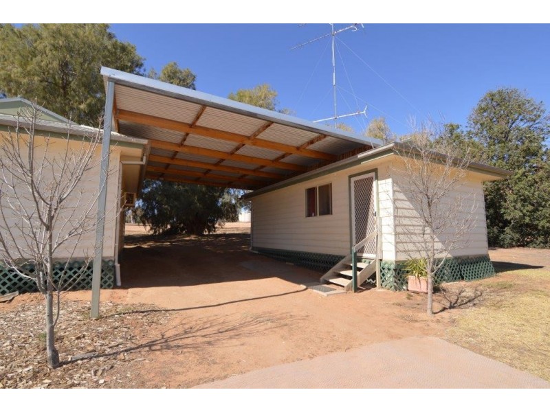 5302 Sturt Highway, Cullulleraine VIC 3496