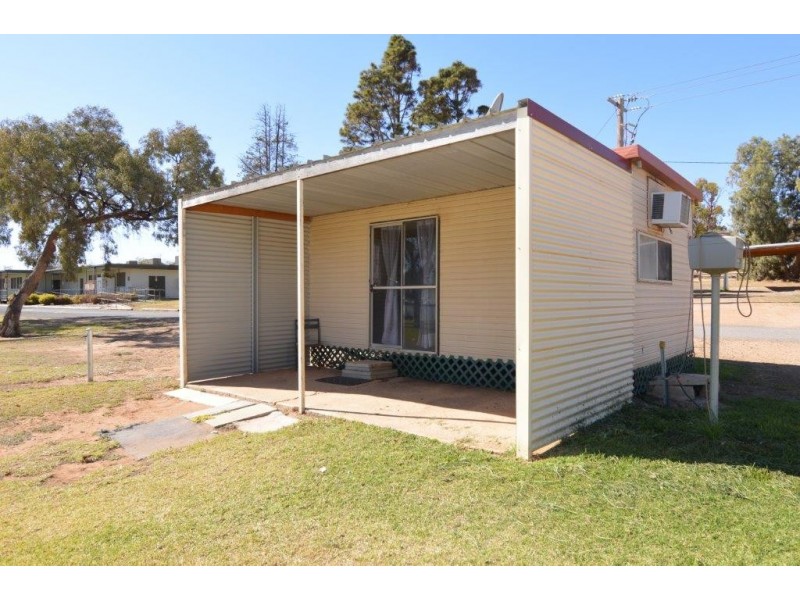 5302 Sturt Highway, Cullulleraine VIC 3496
