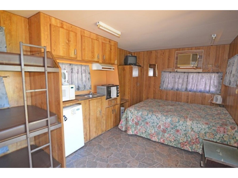 5302 Sturt Highway, Cullulleraine VIC 3496