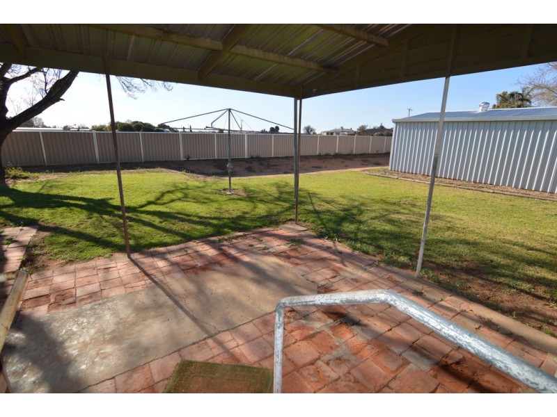 121 Koorlong Avenue, Nichols Point VIC 3501