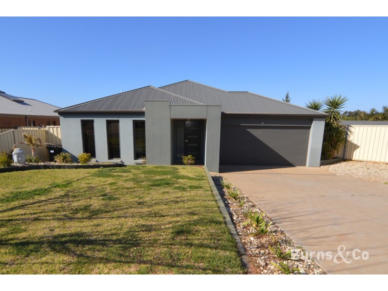 22 Casuarina Way, Buronga NSW 2739