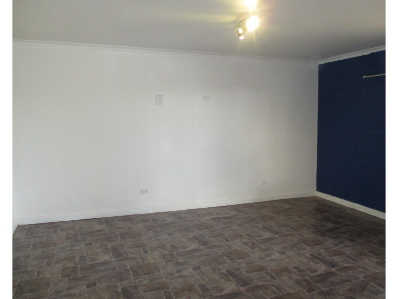 5 Cregan Street, Walpeup VIC 3507