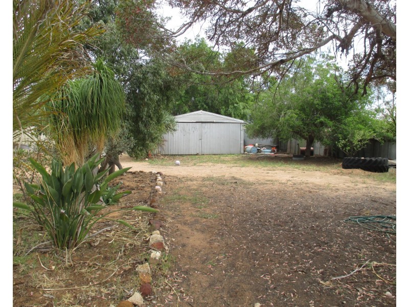 5 Cregan Street, Walpeup VIC 3507