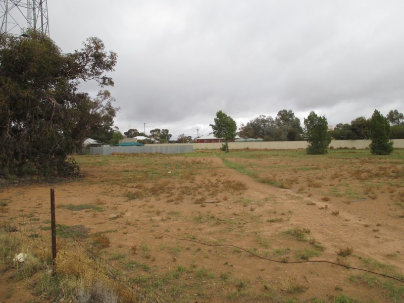 32-34 Hughes Street, Sea Lake VIC 3533