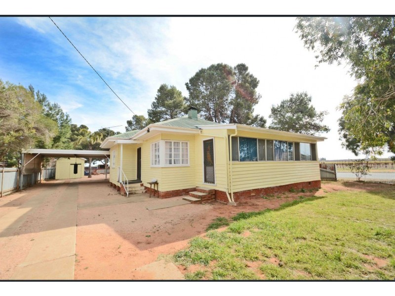 83 Tapio Street, Dareton NSW 2717