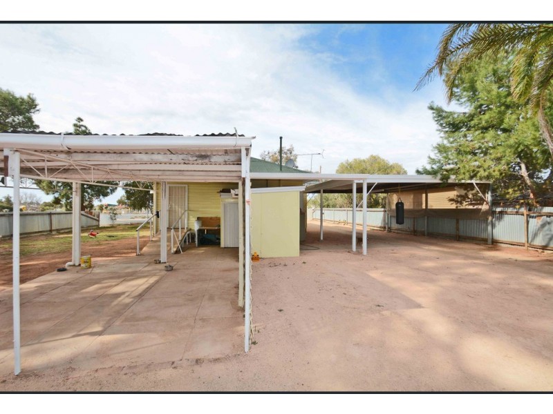 83 Tapio Street, Dareton NSW 2717