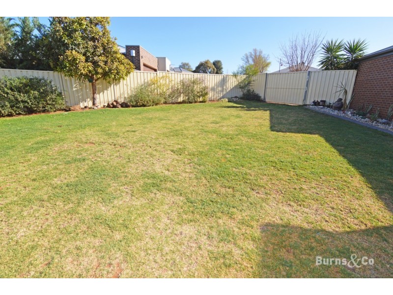 22 Casuarina Way, Buronga NSW 2739