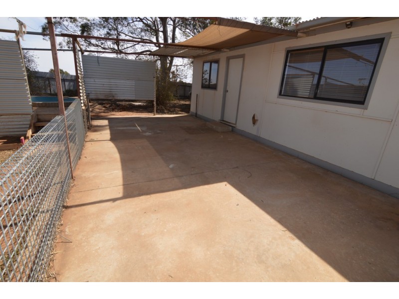 72 Honour Avenue, Merbein West VIC 3505