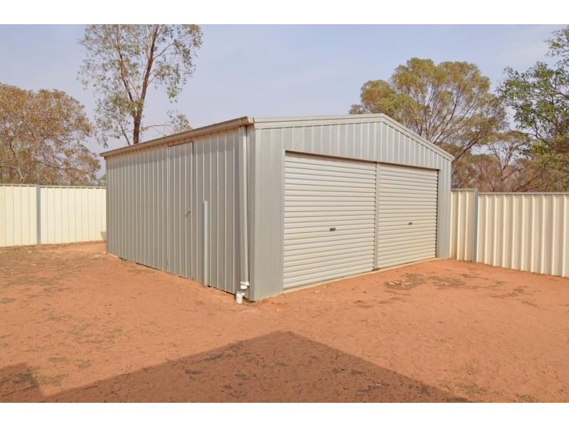 CA 2004 Mullroo Drive, Cullulleraine VIC 3496